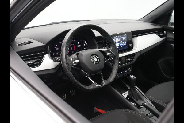 Škoda Kamiq 1.0 TSI 110pk DSG Sport Business Panorama dak 18"lm velgen Keyless Camera Clima
