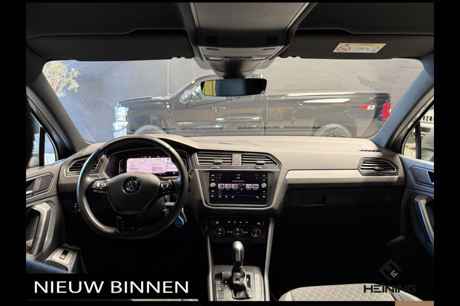 Volkswagen Tiguan 1.5 TSI ACT Comfortline Business R-Line. Navi. Apple-carplay. Trekhaak. Hollandse auto met NAP
