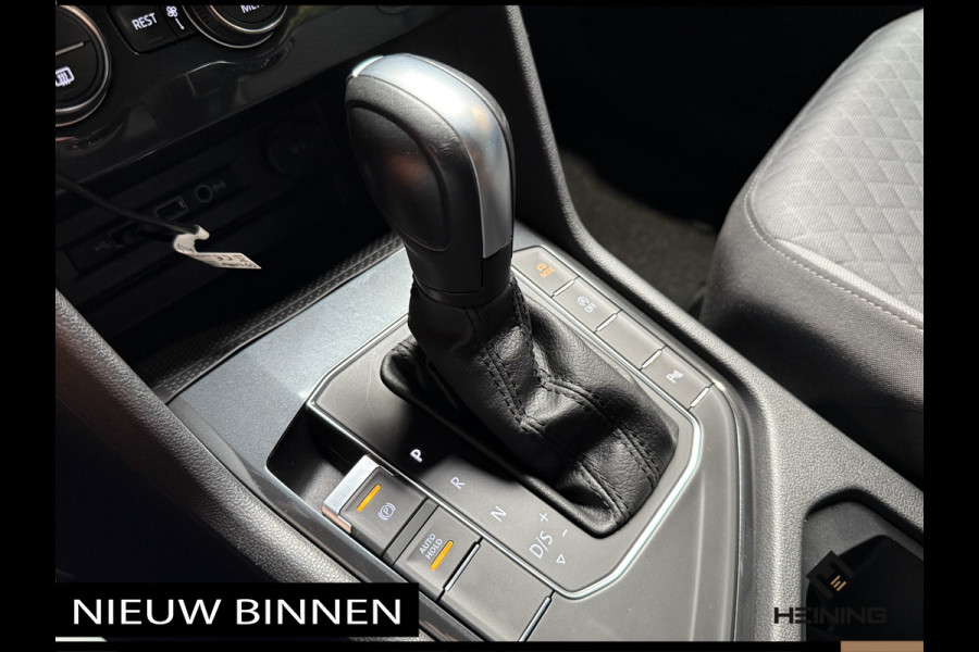 Volkswagen Tiguan 1.5 TSI ACT Comfortline Business R-Line. Navi. Apple-carplay. Trekhaak. Hollandse auto met NAP