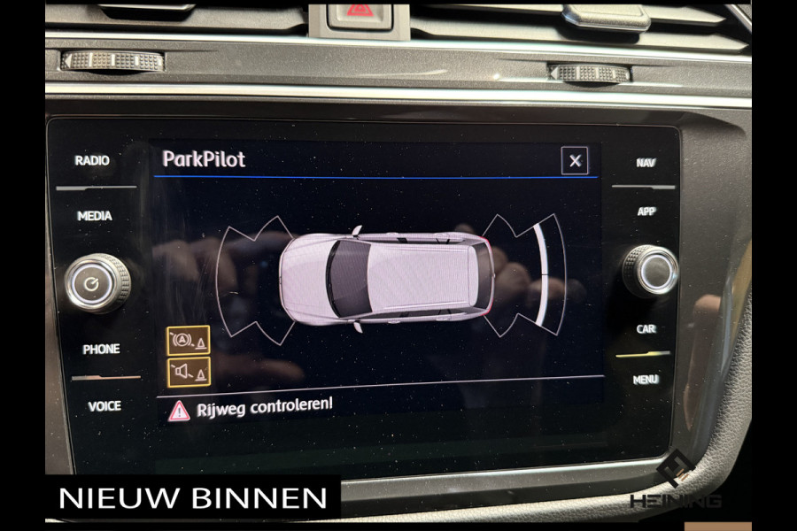 Volkswagen Tiguan 1.5 TSI ACT Comfortline Business R-Line. Navi. Apple-carplay. Trekhaak. Hollandse auto met NAP