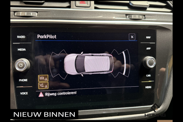 Volkswagen Tiguan 1.5 TSI ACT Comfortline Business R-Line. Navi. Apple-carplay. Trekhaak. Hollandse auto met NAP