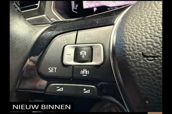 Volkswagen Tiguan 1.5 TSI ACT Comfortline Business R-Line. Navi. Apple-carplay. Trekhaak. Hollandse auto met NAP