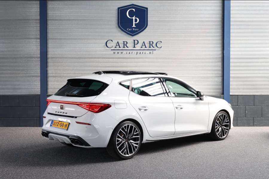 CUPRA Leon 2.0 TSI VZ 300+PK LED/VIRTUAL/SFEER/PANO/HALF LEER+S.VERWARMING/19"/CAM/ACC/ECC/12 MDN GARANTIE!