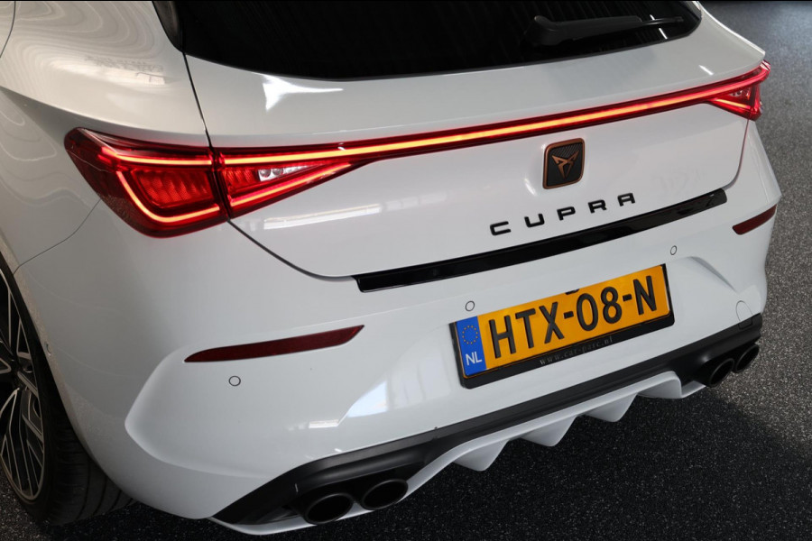 CUPRA Leon 2.0 TSI VZ 300+PK LED/VIRTUAL/SFEER/PANO/HALF LEER+S.VERWARMING/19"/CAM/ACC/ECC/12 MDN GARANTIE!