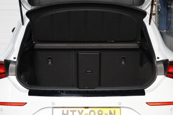 CUPRA Leon 2.0 TSI VZ 300+PK LED/VIRTUAL/SFEER/PANO/HALF LEER+S.VERWARMING/19"/CAM/ACC/ECC/12 MDN GARANTIE!