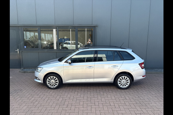 Škoda Fabia Combi 1.0 TSi 95pk Ambition NAVI/CARPLAY/CRUISE/PDC
