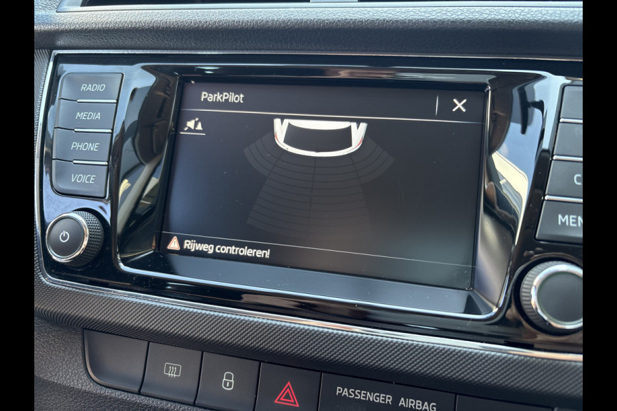 Škoda Fabia Combi 1.0 TSi 95pk Ambition NAVI/CARPLAY/CRUISE/PDC
