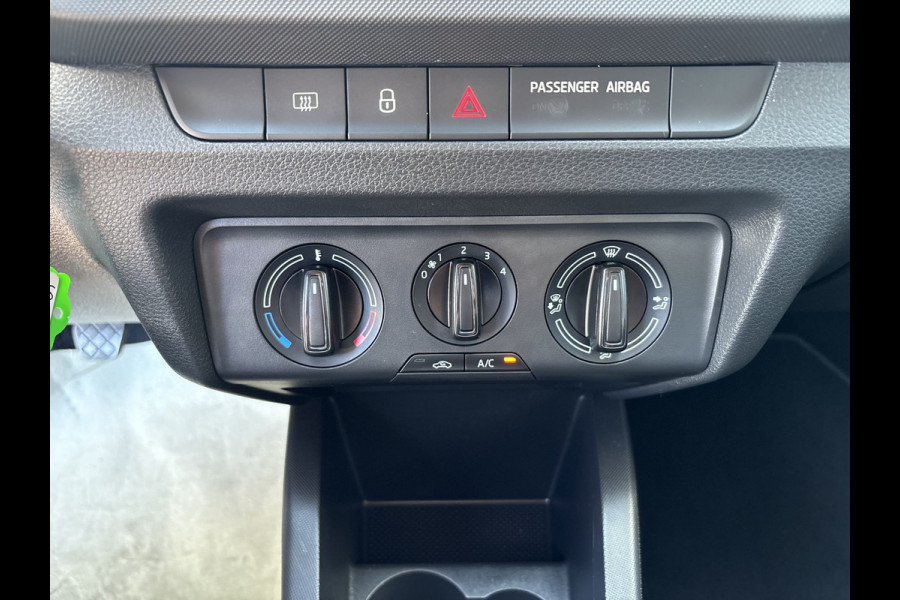 Škoda Fabia Combi 1.0 TSi 95pk Ambition NAVI/CARPLAY/CRUISE/PDC