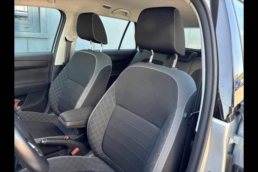 Škoda Fabia Combi 1.0 TSi 95pk Ambition NAVI/CARPLAY/CRUISE/PDC