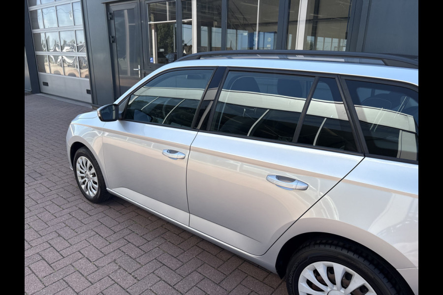 Škoda Fabia Combi 1.0 TSi 95pk Ambition NAVI/CARPLAY/CRUISE/PDC