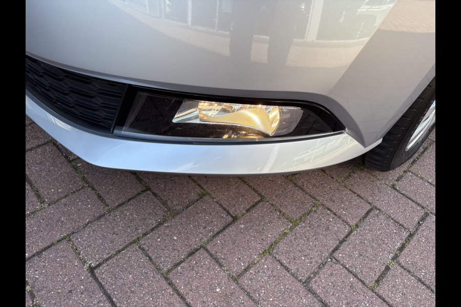Škoda Fabia Combi 1.0 TSi 95pk Ambition NAVI/CARPLAY/CRUISE/PDC