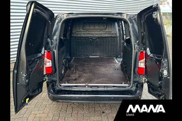 Opel Combo 1.5D 131PK L2H1 Lang Automaat Carplay sensoren Navigatie Leder / verwarmt stuur