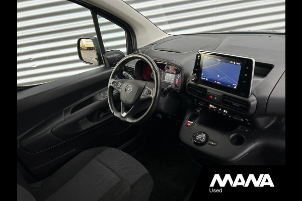 Opel Combo 1.5D 131PK L2H1 Lang Automaat Carplay sensoren Navigatie Leder / verwarmt stuur