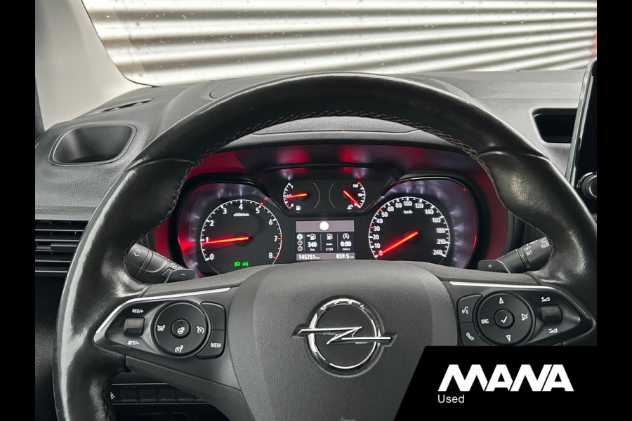 Opel Combo 1.5D 131PK L2H1 Lang Automaat Carplay sensoren Navigatie Leder / verwarmt stuur