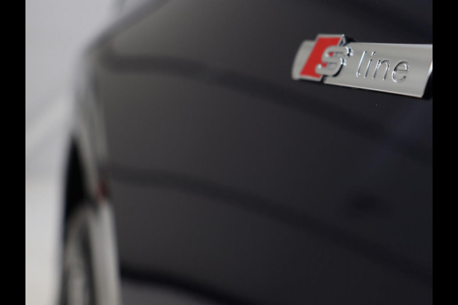 Audi Q5 2.0 TFSI quattro Launch Edition | 1e eigenaar | Panoramadak | Leder | Adaptive cruise | 360 camera | Luchtvering | Stoelverwarming | Navigatie | Elektrische stoelen | Virtual Cockpit | Full LED