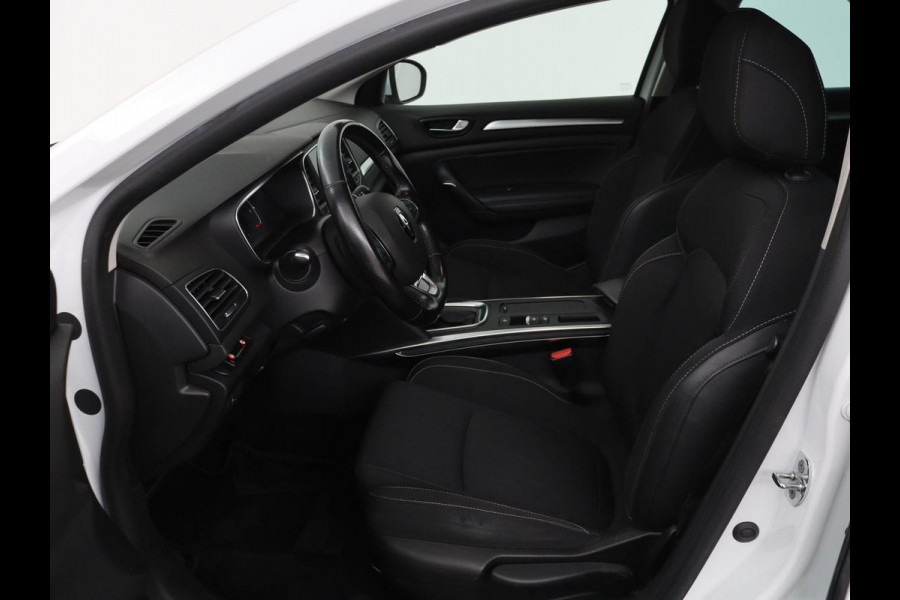 Renault Mégane 1.3 TCe Intens | Automaat | Carplay | Full LED | Navigatie | Cruise control | Climate control | Parkeerhulp | Keyless | DAB | Getint glas