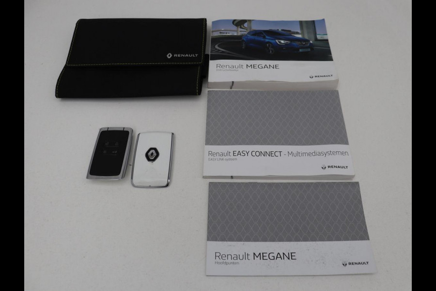 Renault Mégane 1.3 TCe Intens | Automaat | Carplay | Full LED | Navigatie | Cruise control | Climate control | Parkeerhulp | Keyless | DAB | Getint glas