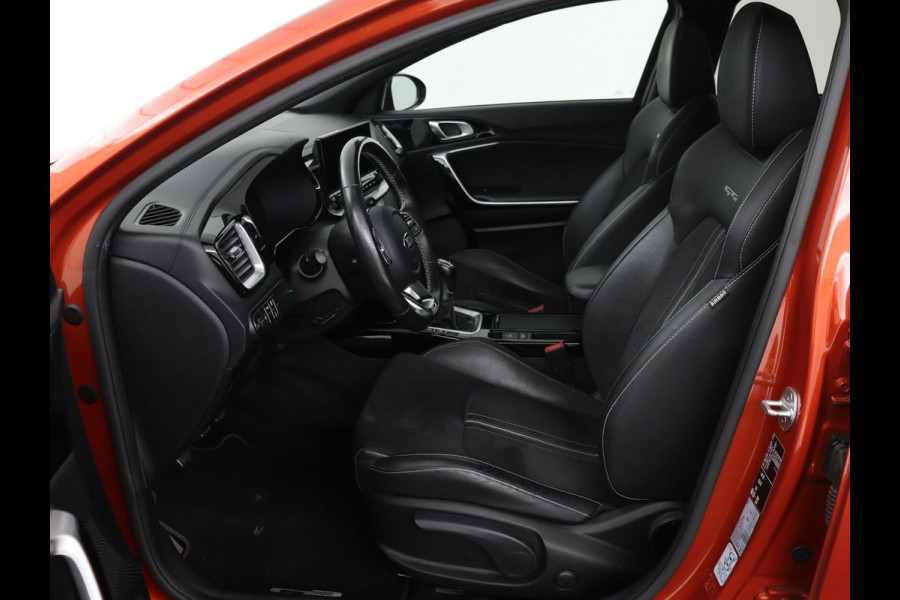 Kia Ceed 1.0 T-GDi GT-Line | Panoramadak | Stoel & stuurverwarming | Leder/Alcantara | Carplay | Camera | Full LED | Keyless | Navigatie
