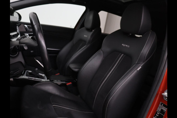 Kia Ceed 1.0 T-GDi GT-Line | Panoramadak | Stoel & stuurverwarming | Leder/Alcantara | Carplay | Camera | Full LED | Keyless | Navigatie
