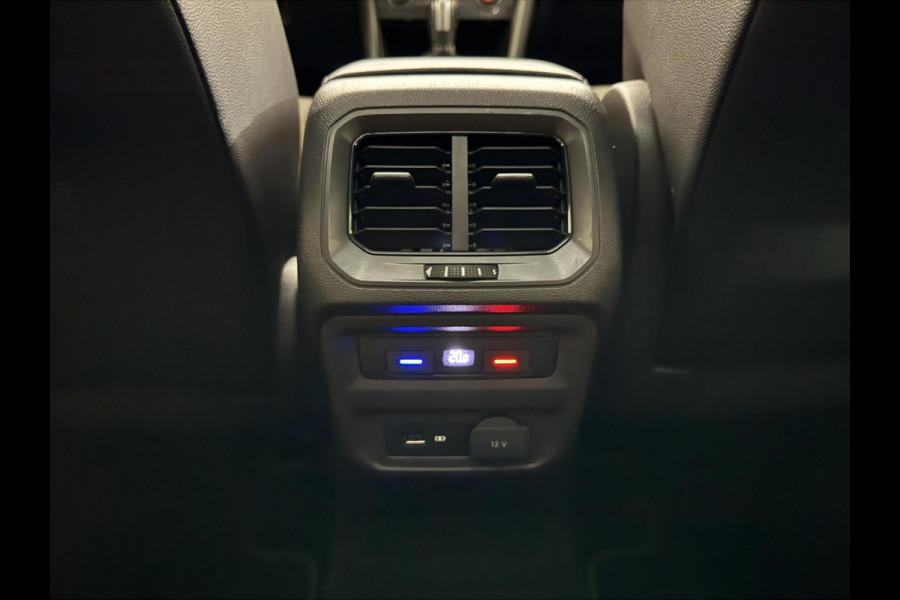 Volkswagen Tiguan 1.5 TSI ACT 3x R-Line Black Edition Pano Dynaudio