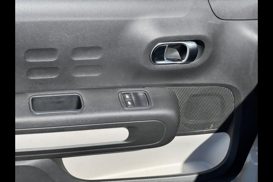 Citroën C3 1.2 PureTech You Cruise control Airco Parkeersensor achter DAB radio