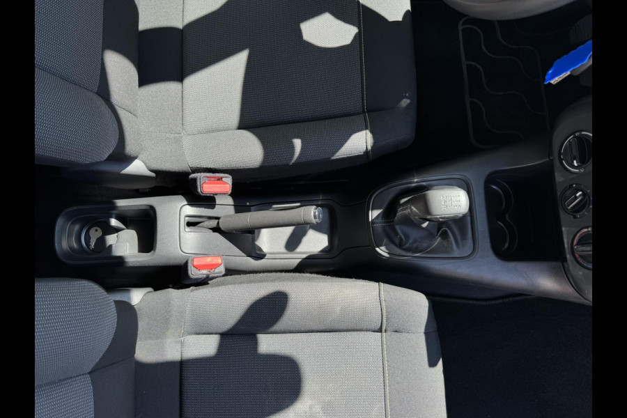 Citroën C3 1.2 PureTech You Cruise control Airco Parkeersensor achter DAB radio
