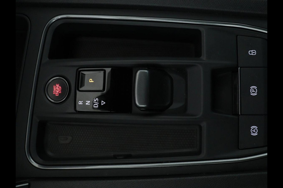 CUPRA Formentor 1.4 e-Hybrid VZ | 245pk | Stoel & stuurverwarming | Trekhaak | 360 camera | Carplay | Adaptive cruise | Navigatie | Sfeerverlichting | Full LED | Keyless | PHEV