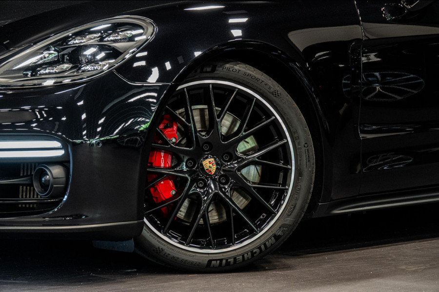 Porsche Panamera Sport Turismo 4.0 GTS *Sport-Design / BOSE / Panorama / Soft-Close / Standkachel / InnoDrive / HUD / Sport-uitlaat*