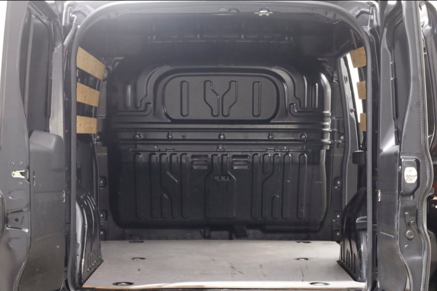 Fiat Dobló Cargo 1.6 MultiJet 105pk L1H1 Airco/Cruise/3 Pers. 03-2022