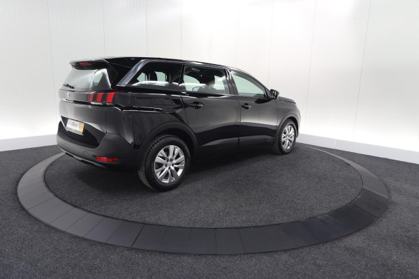 Peugeot 5008 PureTech 130 EAT8 Active Pack Business | 7 Zitplaatsen | Camera | Navigatie | Apple Carplay | Parkeersensoren