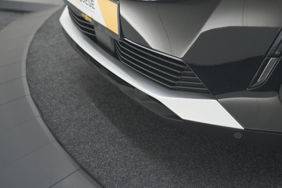 Peugeot 5008 PureTech 130 EAT8 Active Pack Business | 7 Zitplaatsen | Camera | Navigatie | Apple Carplay | Parkeersensoren