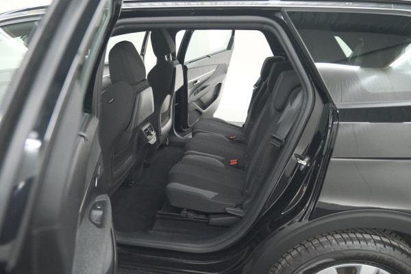 Peugeot 5008 PureTech 130 EAT8 Active Pack Business | 7 Zitplaatsen | Camera | Navigatie | Apple Carplay | Parkeersensoren