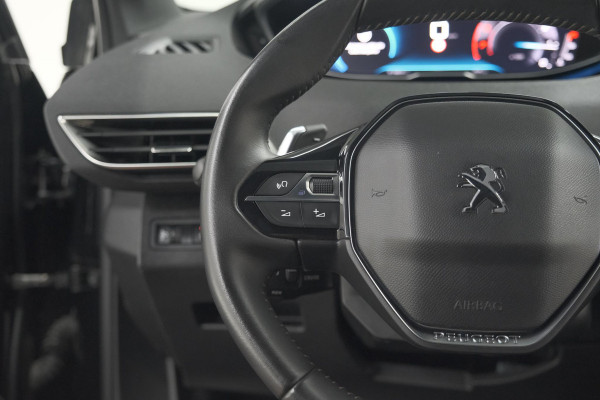 Peugeot 5008 PureTech 130 EAT8 Active Pack Business | 7 Zitplaatsen | Camera | Navigatie | Apple Carplay | Parkeersensoren