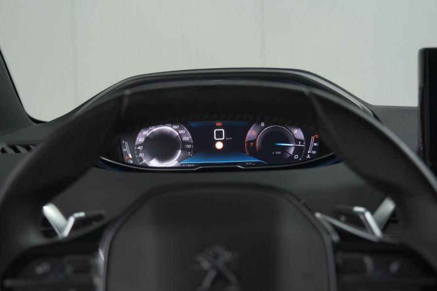 Peugeot 5008 PureTech 130 EAT8 Active Pack Business | 7 Zitplaatsen | Camera | Navigatie | Apple Carplay | Parkeersensoren