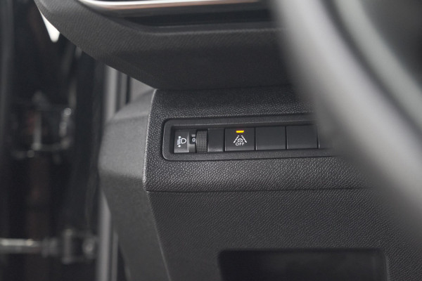 Peugeot 5008 PureTech 130 EAT8 Active Pack Business | 7 Zitplaatsen | Camera | Navigatie | Apple Carplay | Parkeersensoren