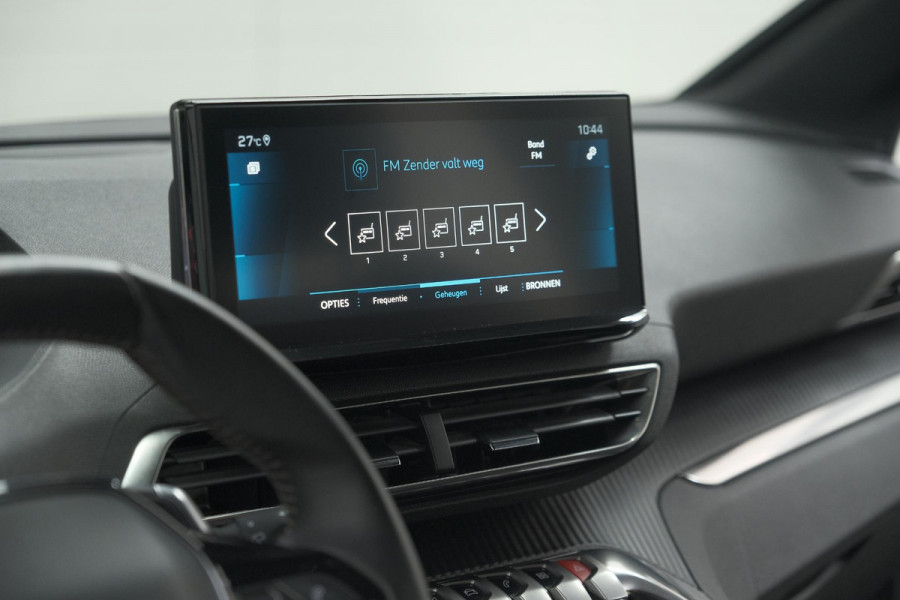 Peugeot 5008 PureTech 130 EAT8 Active Pack Business | 7 Zitplaatsen | Camera | Navigatie | Apple Carplay | Parkeersensoren