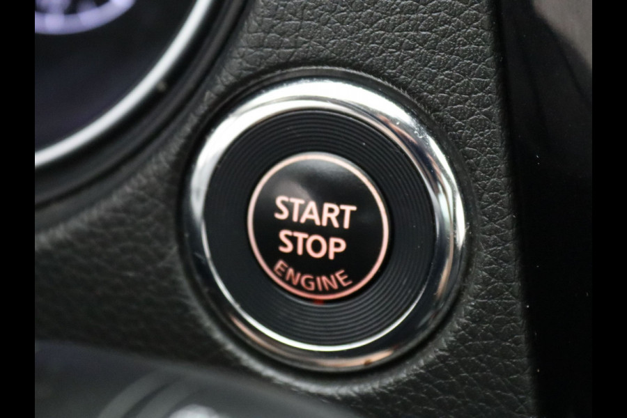 Nissan QASHQAI 120pk N-Connecta 360° Camera | Cruise | Navi | Parkeersens. v+a | Panoramadak
