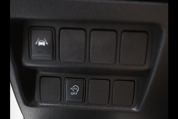 Nissan QASHQAI 120pk N-Connecta 360° Camera | Cruise | Navi | Parkeersens. v+a | Panoramadak