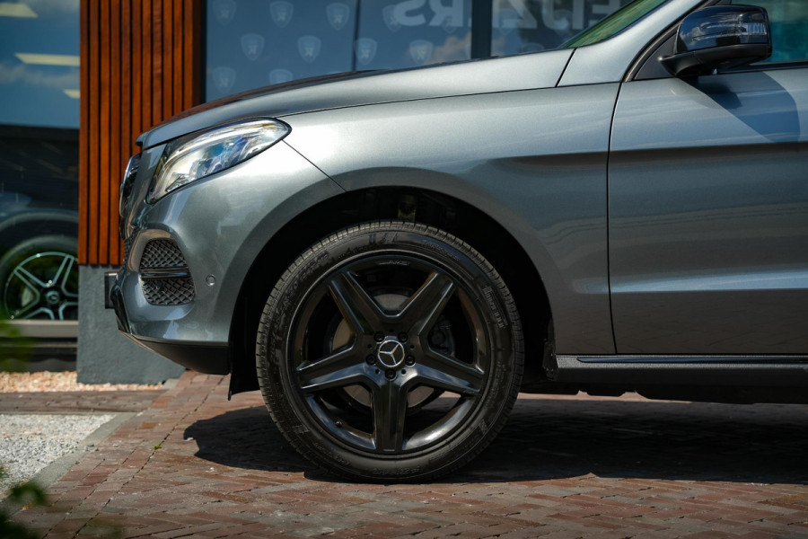 Mercedes-Benz GLE 250 d 4MATIC AMG Sport Edition Panoramadak Leer Stoelverwarming Cruise Control Dode Hoek