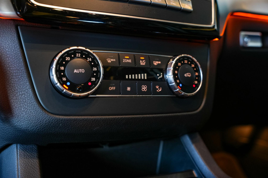 Mercedes-Benz GLE 250 d 4MATIC AMG Sport Edition Panoramadak Leer Stoelverwarming Cruise Control Dode Hoek