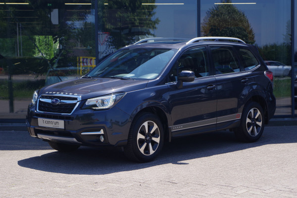 Subaru Forester 2.0 Premium 150 PK automaat, Panoramadak, Trekhaak, Stoelverwarming