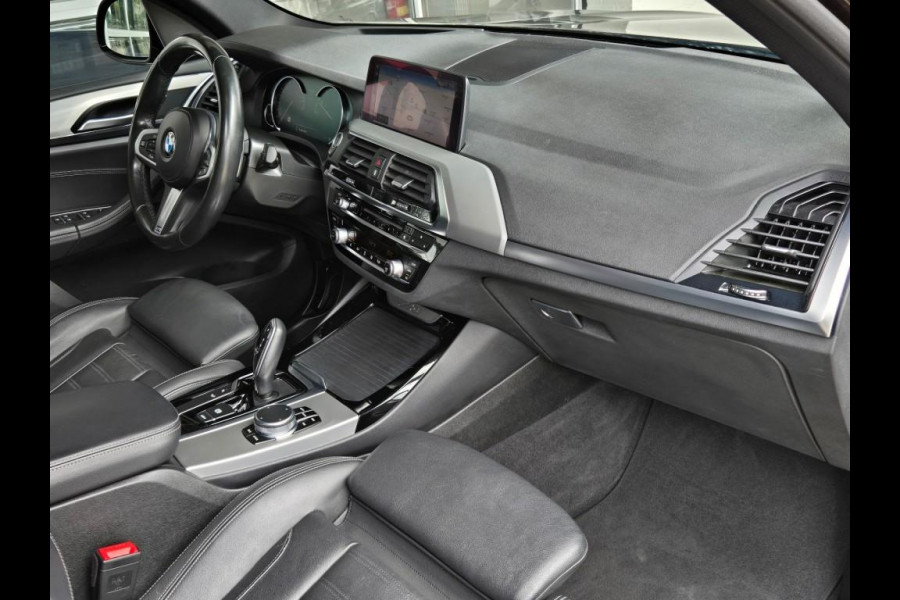 BMW X3 XDRIVE20I M SPORT | PANORAMA | LEDER | TREKHAAK | KEYLESS | CAMERA