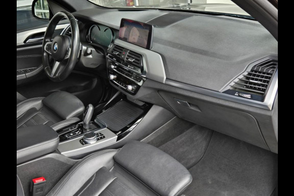 BMW X3 XDRIVE20I M SPORT | PANORAMA | LEDER | TREKHAAK | KEYLESS | CAMERA