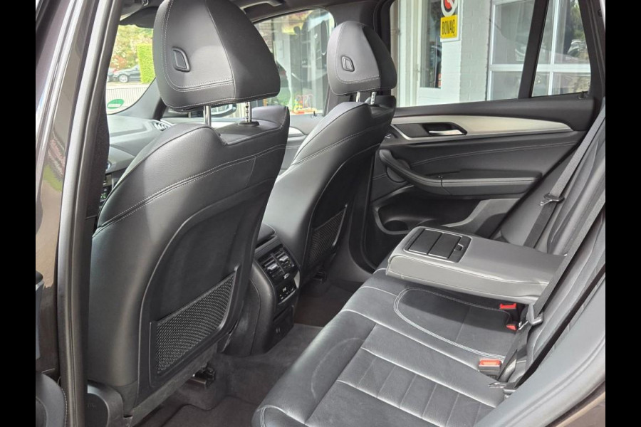 BMW X3 XDRIVE20I M SPORT | PANORAMA | LEDER | TREKHAAK | KEYLESS | CAMERA
