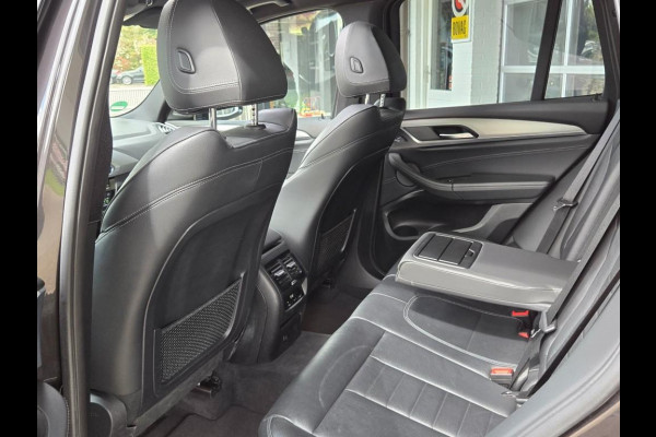 BMW X3 XDRIVE20I M SPORT | PANORAMA | LEDER | TREKHAAK | KEYLESS | CAMERA