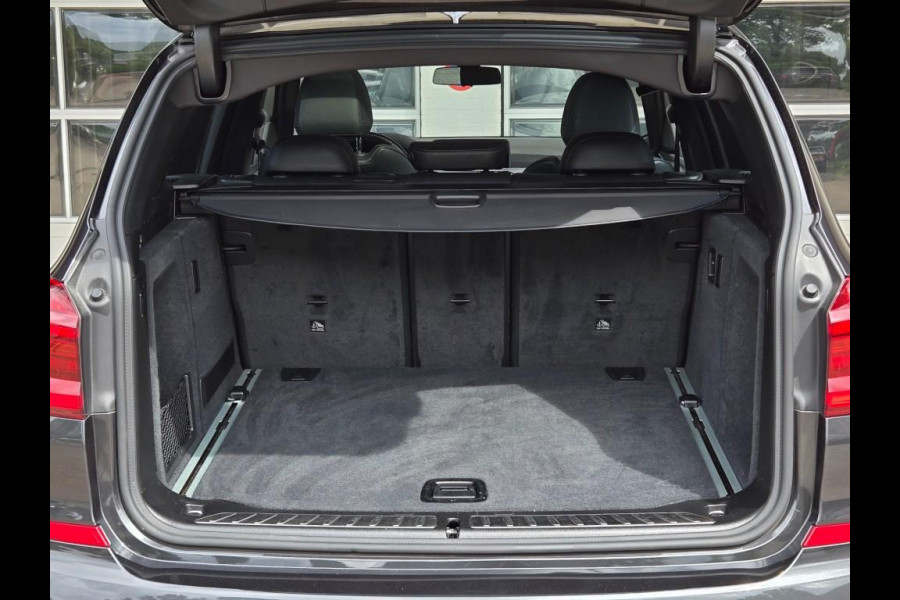 BMW X3 XDRIVE20I M SPORT | PANORAMA | LEDER | TREKHAAK | KEYLESS | CAMERA
