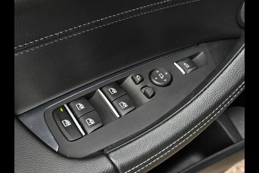 BMW X3 XDRIVE20I M SPORT | PANORAMA | LEDER | TREKHAAK | KEYLESS | CAMERA
