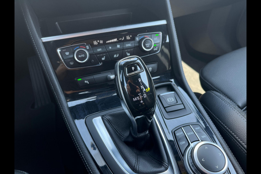 BMW 2 Serie Active Tourer 218i Executive Edition NL AUTO | LEDER | NAVI | CAMERA