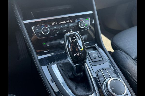 BMW 2 Serie Active Tourer 218i Executive Edition NL AUTO | LEDER | NAVI | CAMERA
