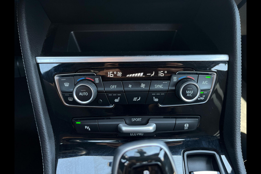 BMW 2 Serie Active Tourer 218i Executive Edition NL AUTO | LEDER | NAVI | CAMERA